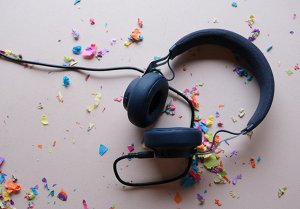 How to add audio to video on Android for free