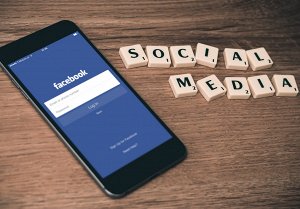 How to compress a video online to upload to Facebook