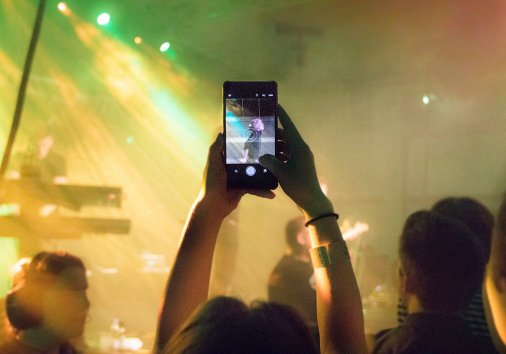 How to merge video clips together