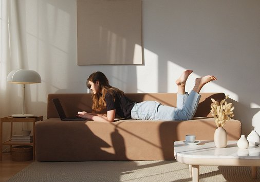 How to make a social media video online