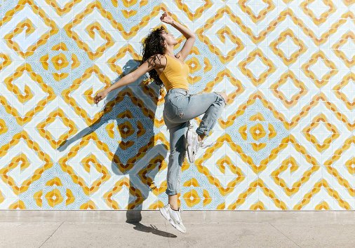 How to create dance video online