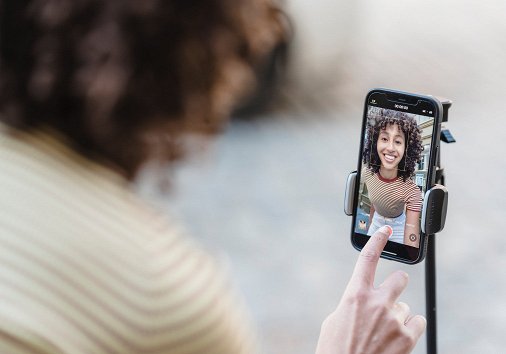 How to create selfie video