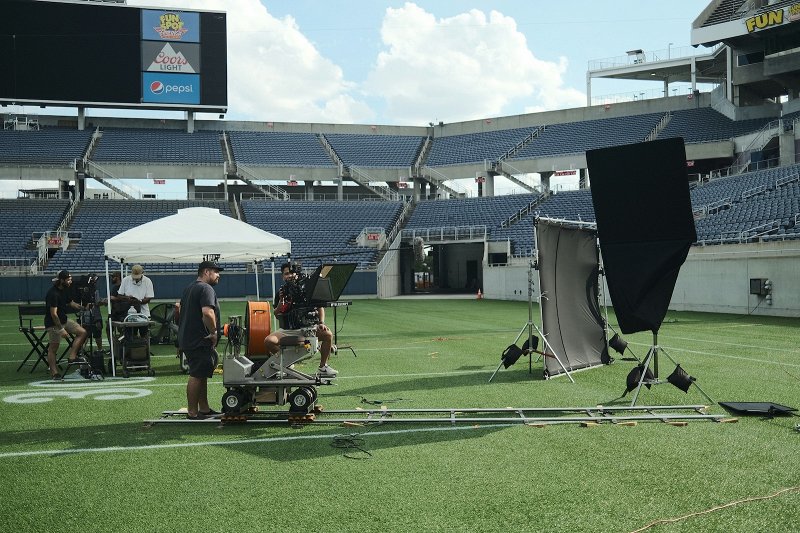 Dolly camera movement