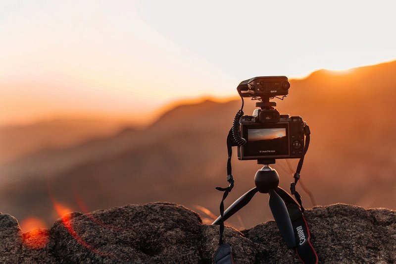 An image of tripod for night photos Tripod for nighhtime photography