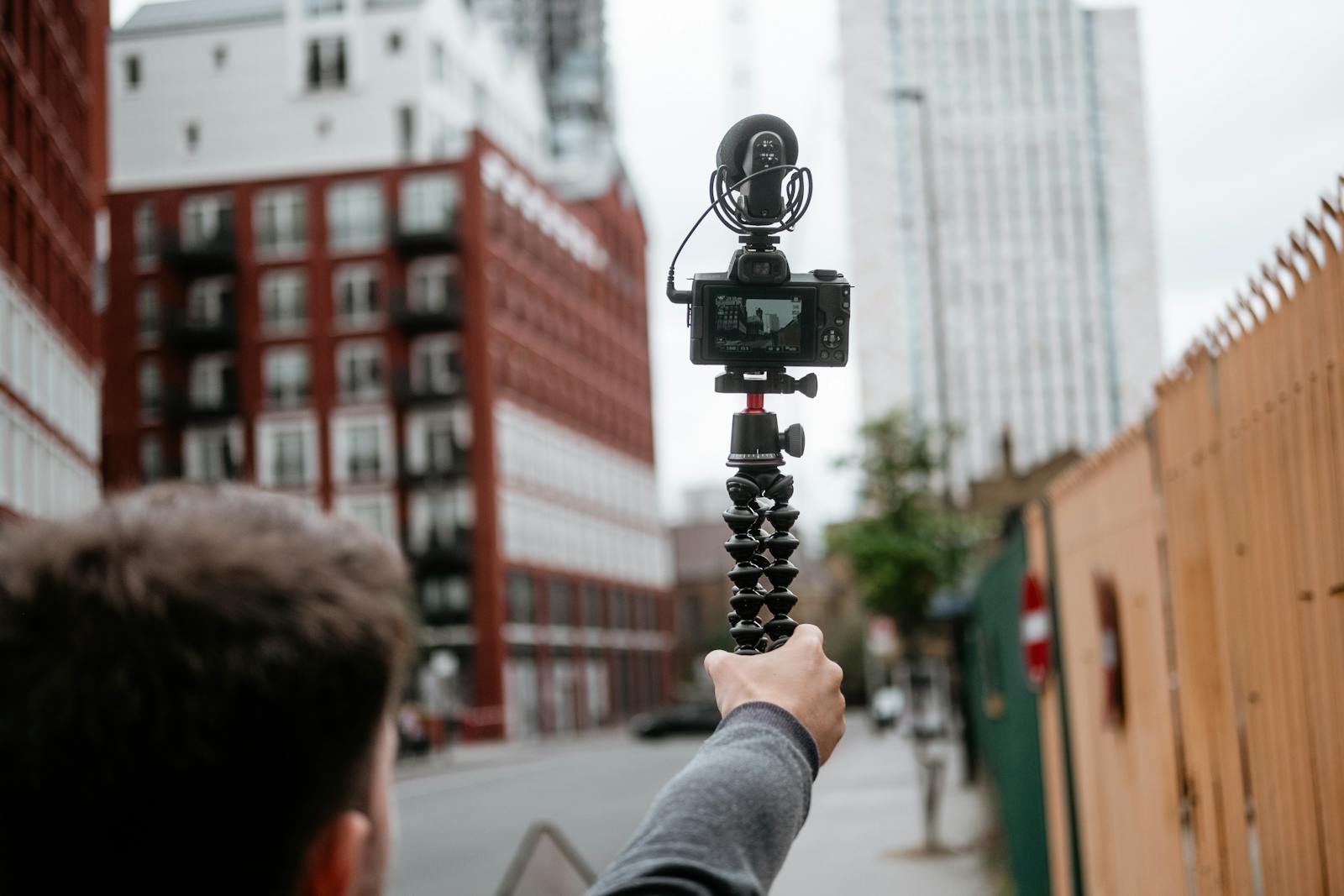 Camera movements for vlogging