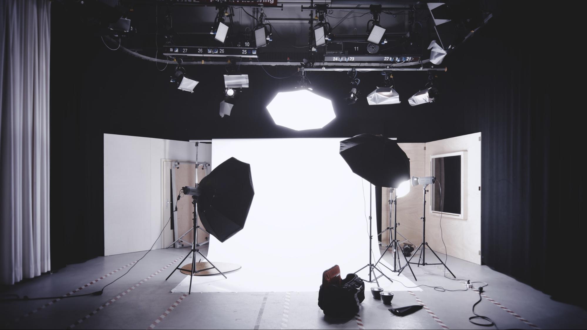 Professional light reflecting equipment in a studio
