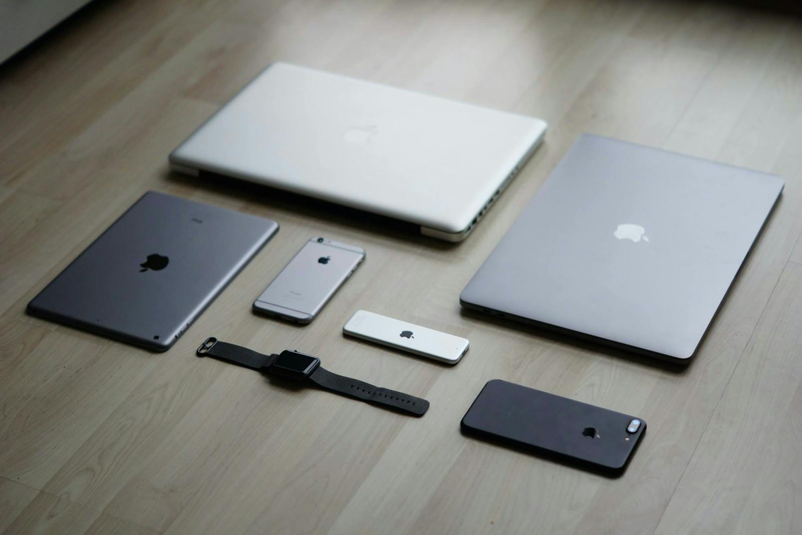MOV file format for apple