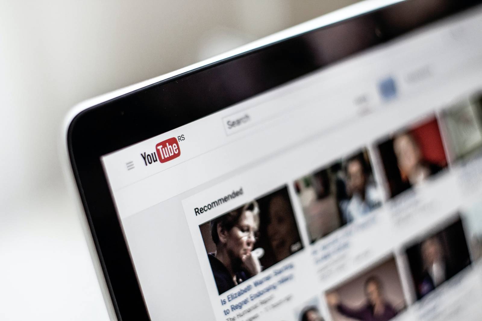 YouTube vlogging platform